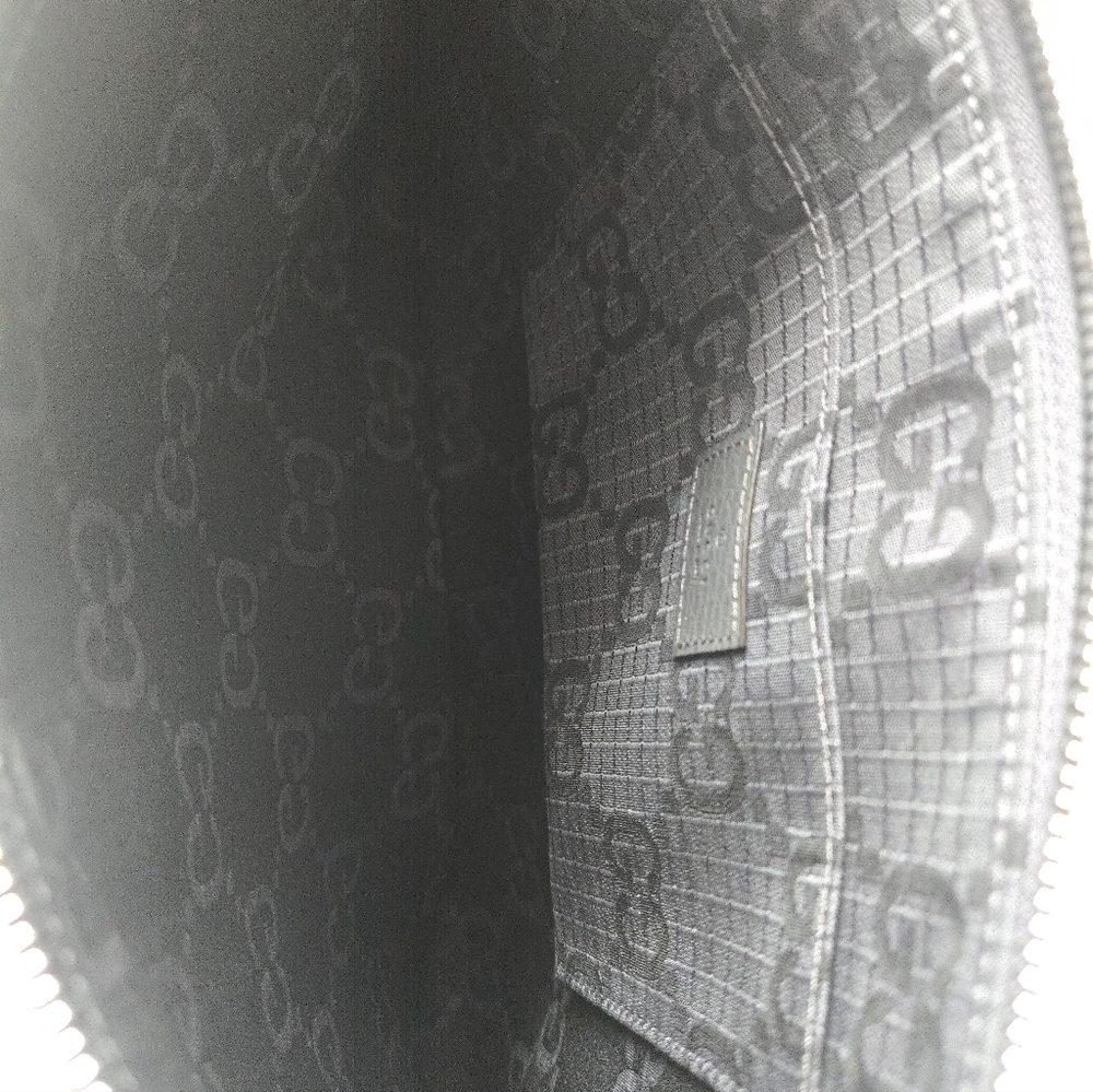 Gucci NWOT GG Monogram Ripstop Pouch Wristlet – Black Gray - Picture 11 of 15